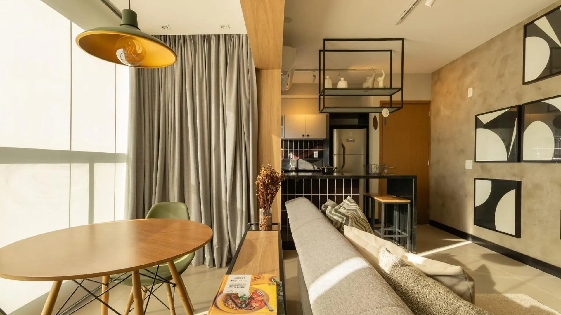 Bhomy Pinheiros Decoracao Linda E Completo Iq42 Apartment Sao Paulo Brazil