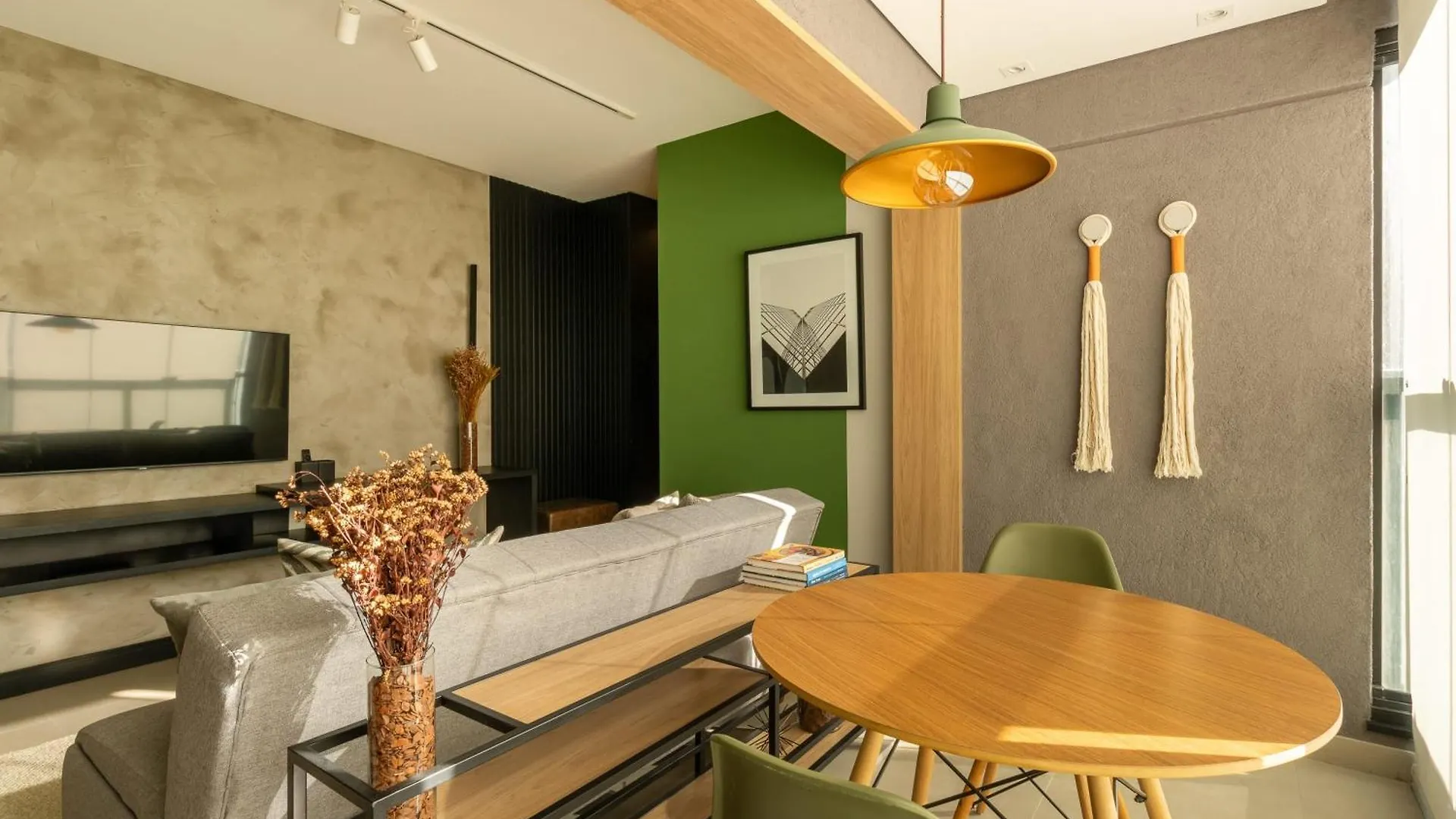 Bhomy Pinheiros Decoracao Linda E Completo Iq42 Apartment Sao Paulo Brazil